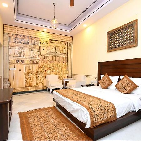 Aaram Baagh Maheshwar Hotel Exterior photo