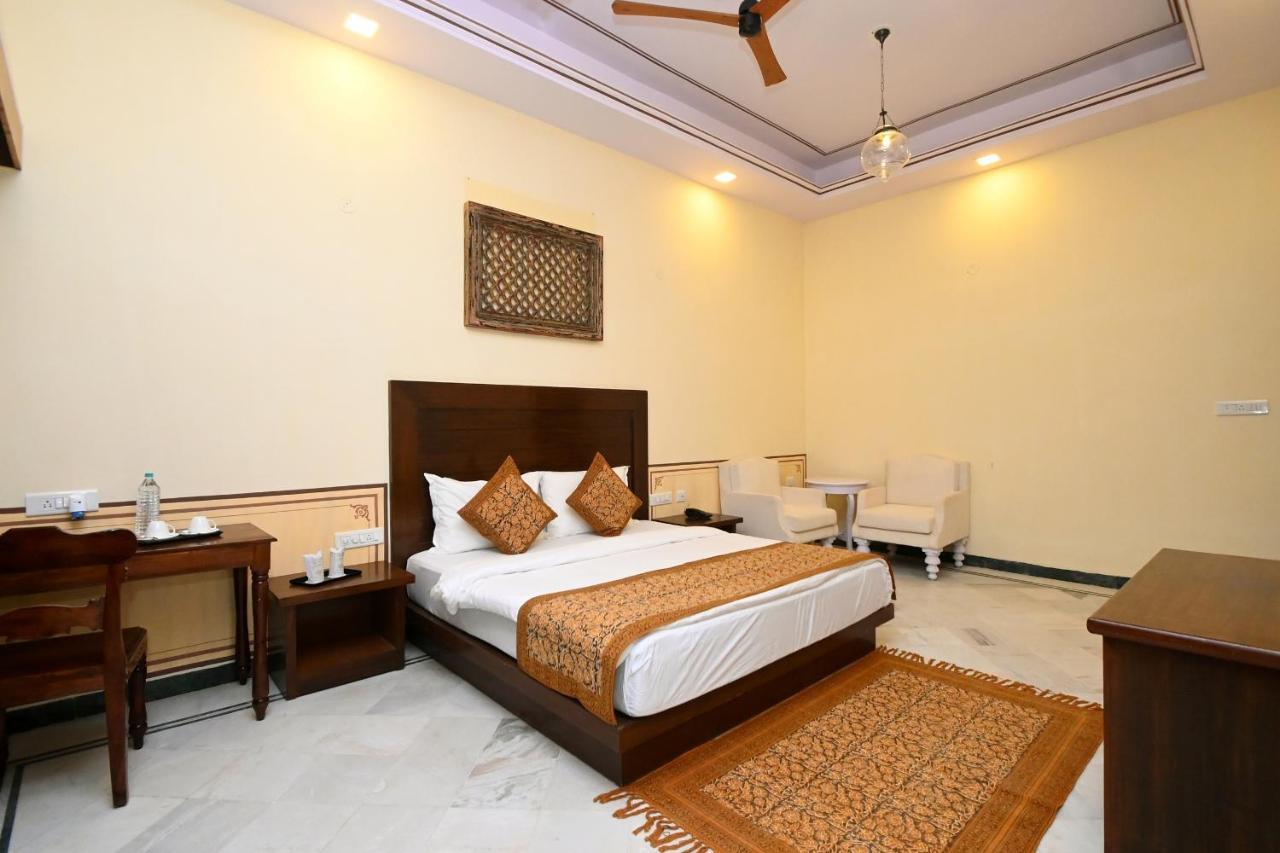 Aaram Baagh Maheshwar Hotel Exterior photo