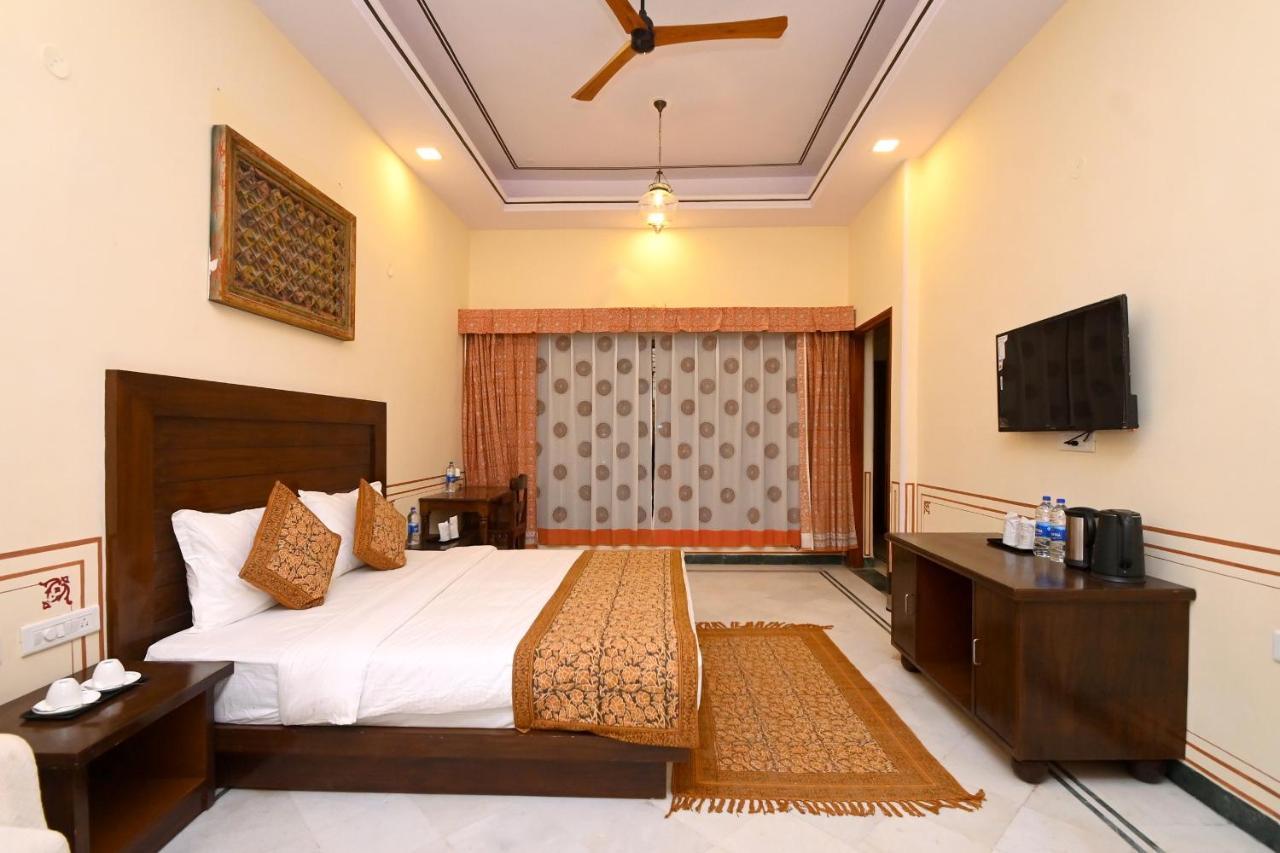 Aaram Baagh Maheshwar Hotel Exterior photo