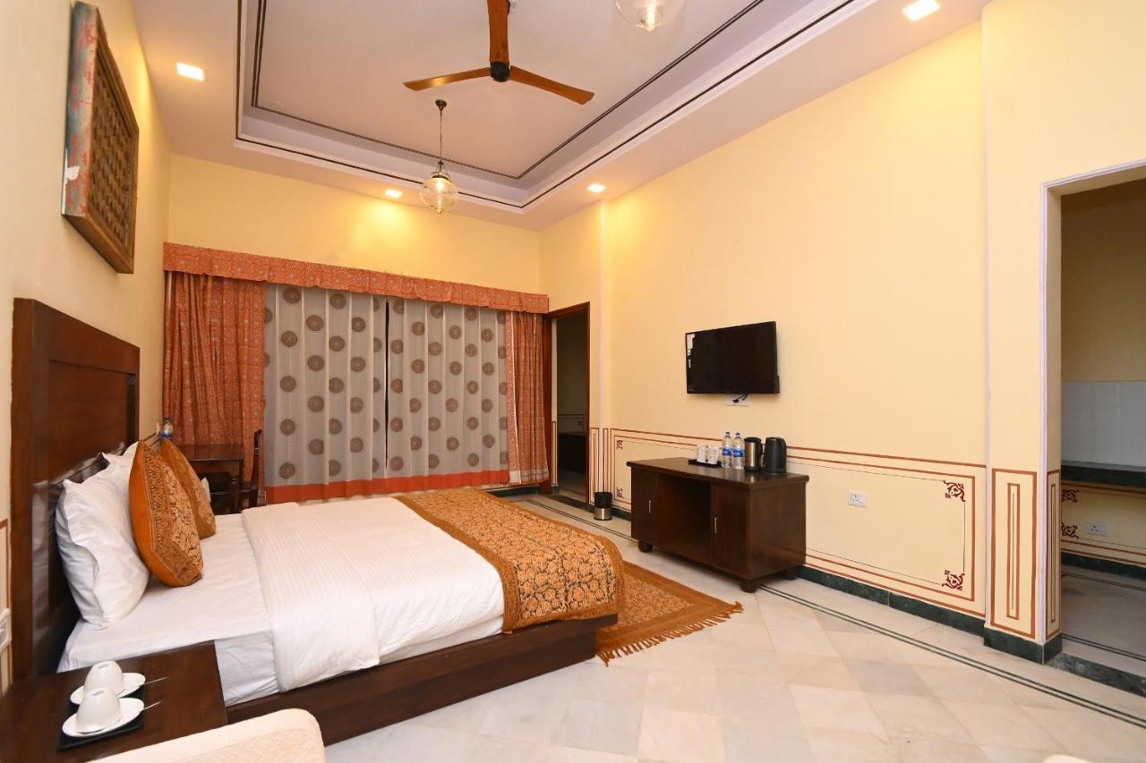 Aaram Baagh Maheshwar Hotel Exterior photo