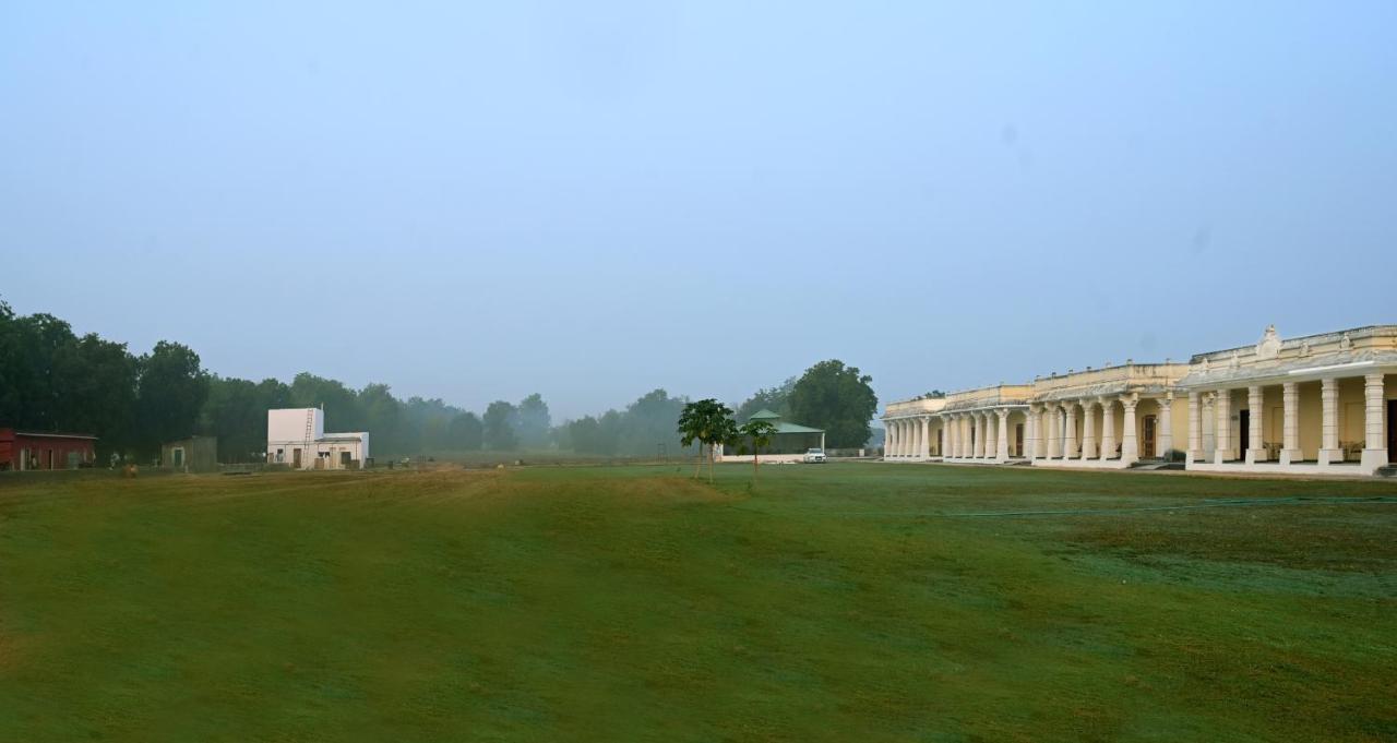 Aaram Baagh Maheshwar Hotel Exterior photo